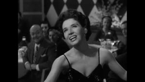 the lovely Polly Bergen singing at a restaurant - a lovely voice, but a needless scene